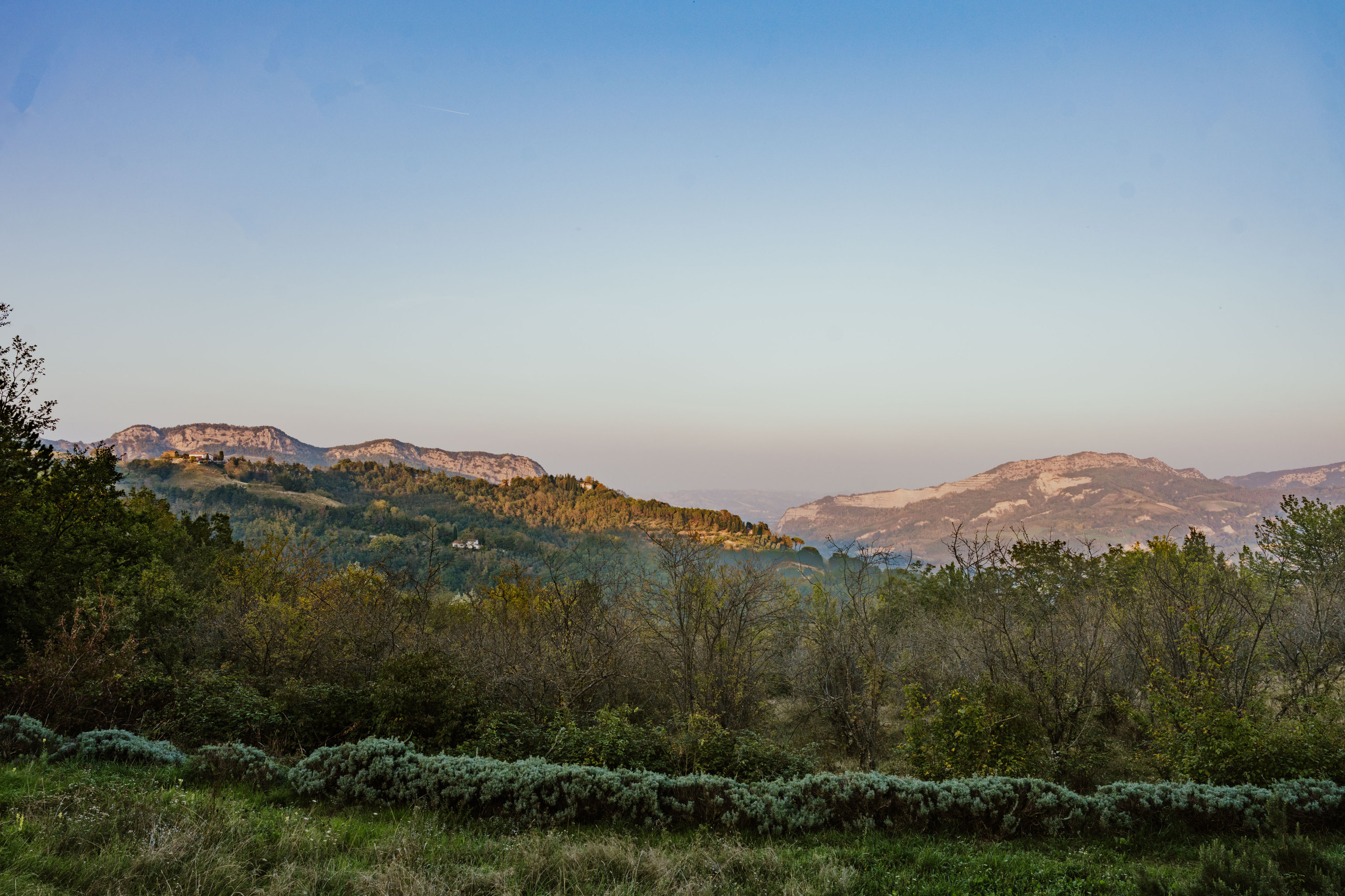 Apennine mountain views at golden hour from the Vidovina hilltop
